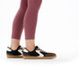 Women Slip-ins: Hotshot - Everyday Ease