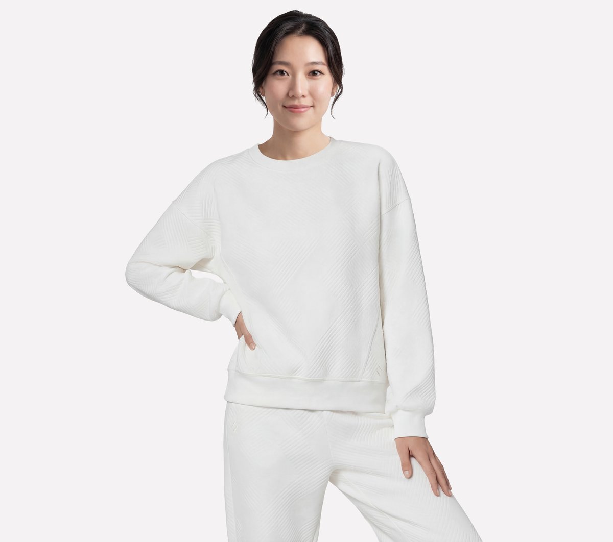 Women Downtown Cozy Fit Long Sleeve Crew