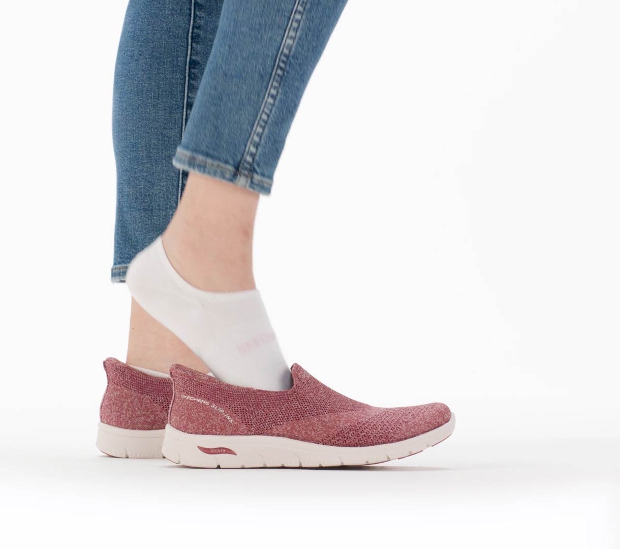 Women Slip-ins: Arch Fit Refine 2.0 - True