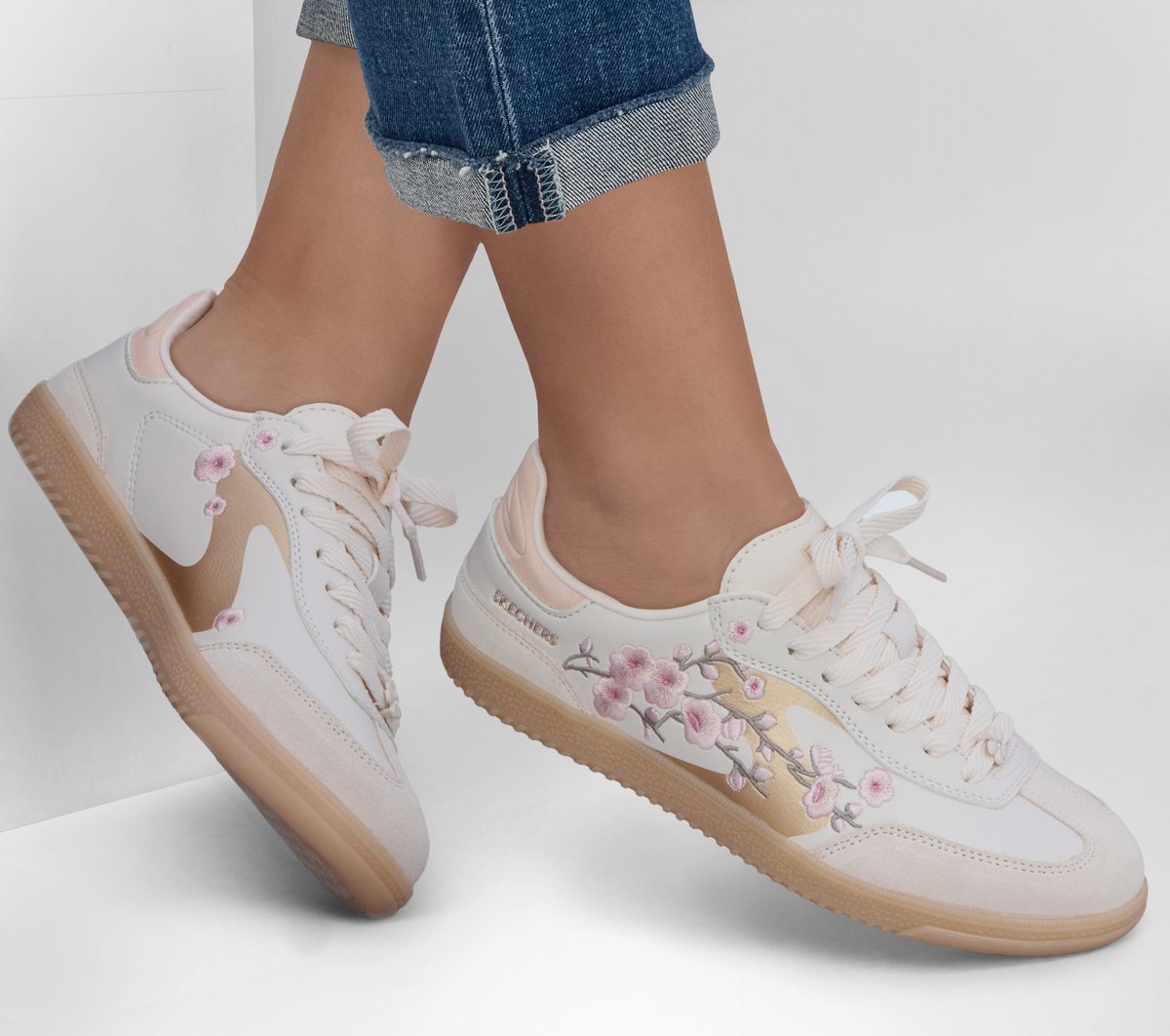 Women Hotshot - Blooming Blossoms